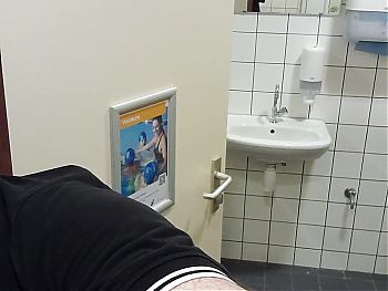 quickie in public pool toilet
